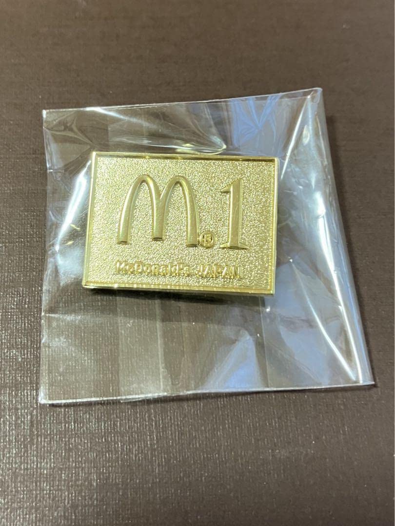 Amazon.co.jp: マクドナルド ピンバッジ M1 クルー : おもちゃ