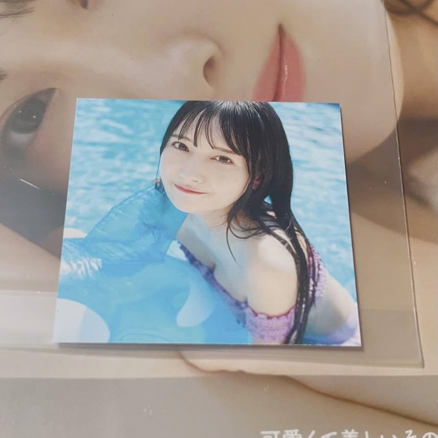 Amazon.co.jp: ≠ME ノイミー 鈴木瞳美 写真集 SHOWROOM特典 : おもちゃ