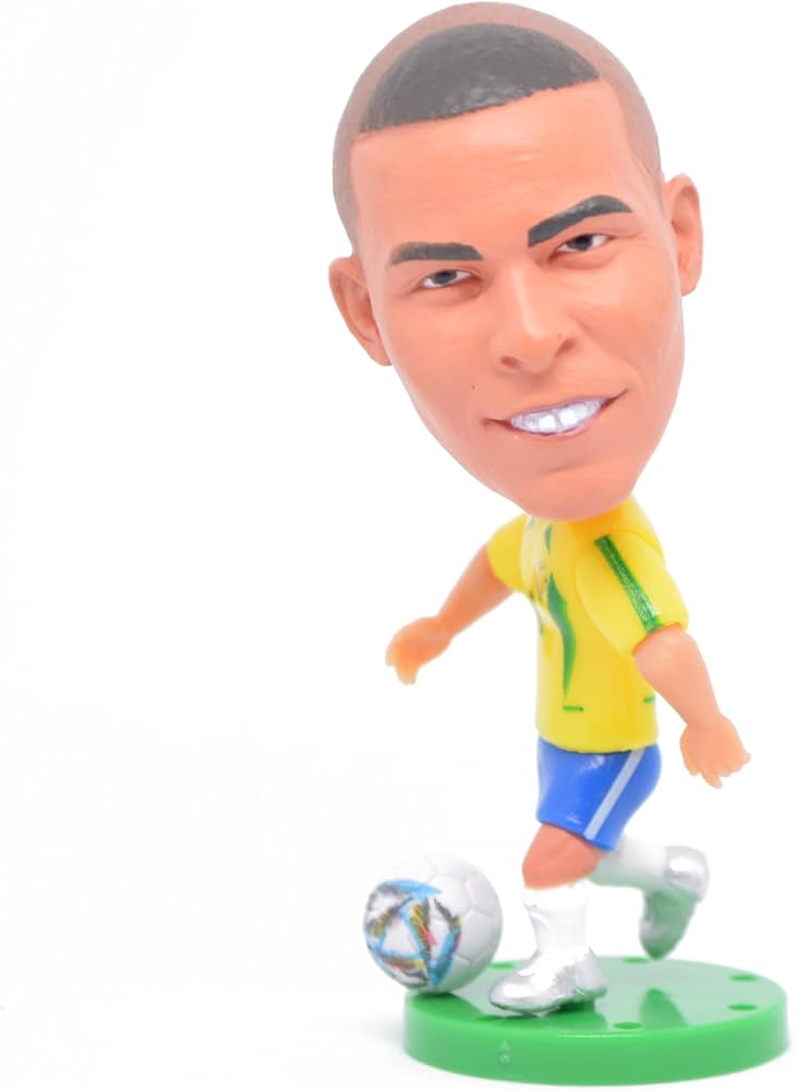 Amazon | ロナウド・ルイス・ナザーリオ・デ・リマ（Ronaldo Luís