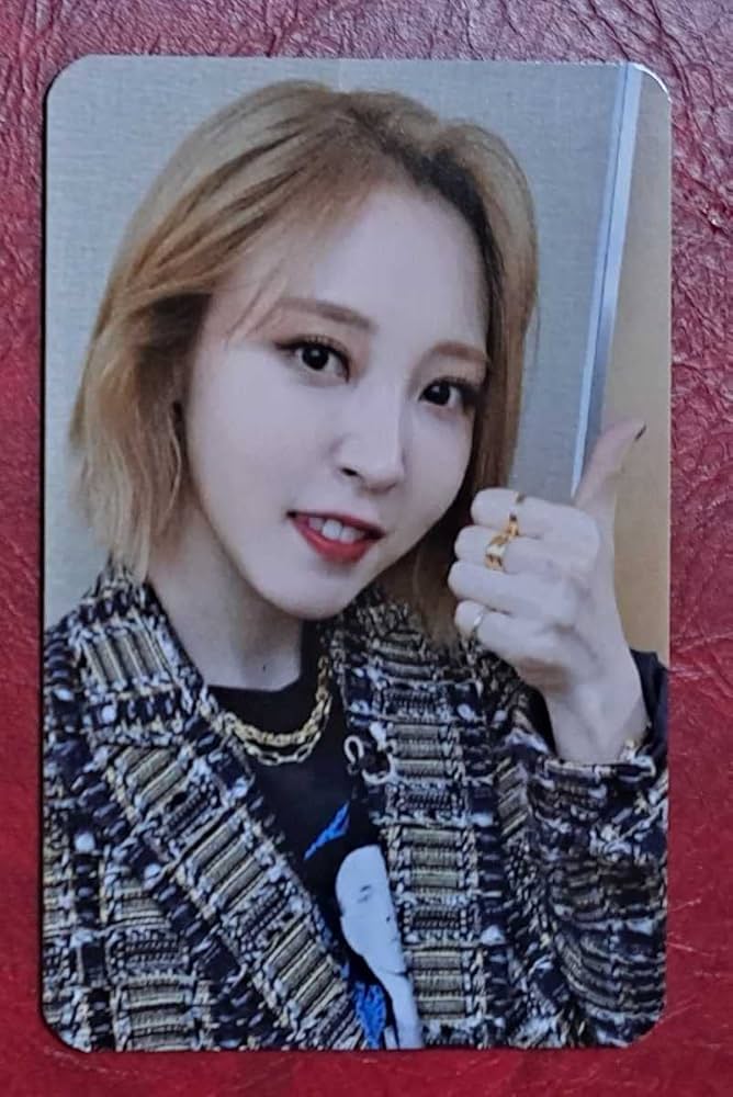 Amazon.co.jp: MAMAMOO ムンビョル TRAVEL MAKESTAR 特典 トレカ Ver.2