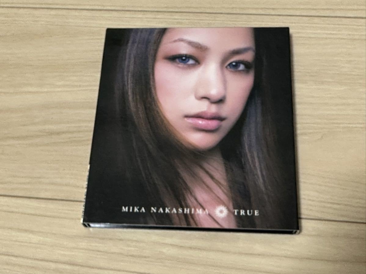 Amazon.co.jp: 中島美嘉 CDアルバム 「TRUE 初回限定盤」 : おもちゃ