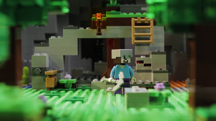 Amazon.com: LEGO Minecraft the Zombie Cave 21141 Building Kit (241