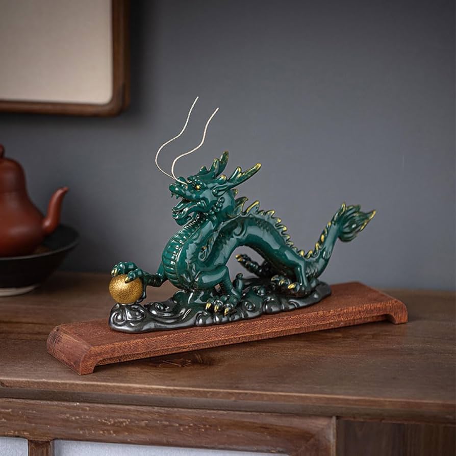 Amazon.co.jp: 干支 置物 辰 金の龍神様 龍 の 置物 神社 開運グッズ
