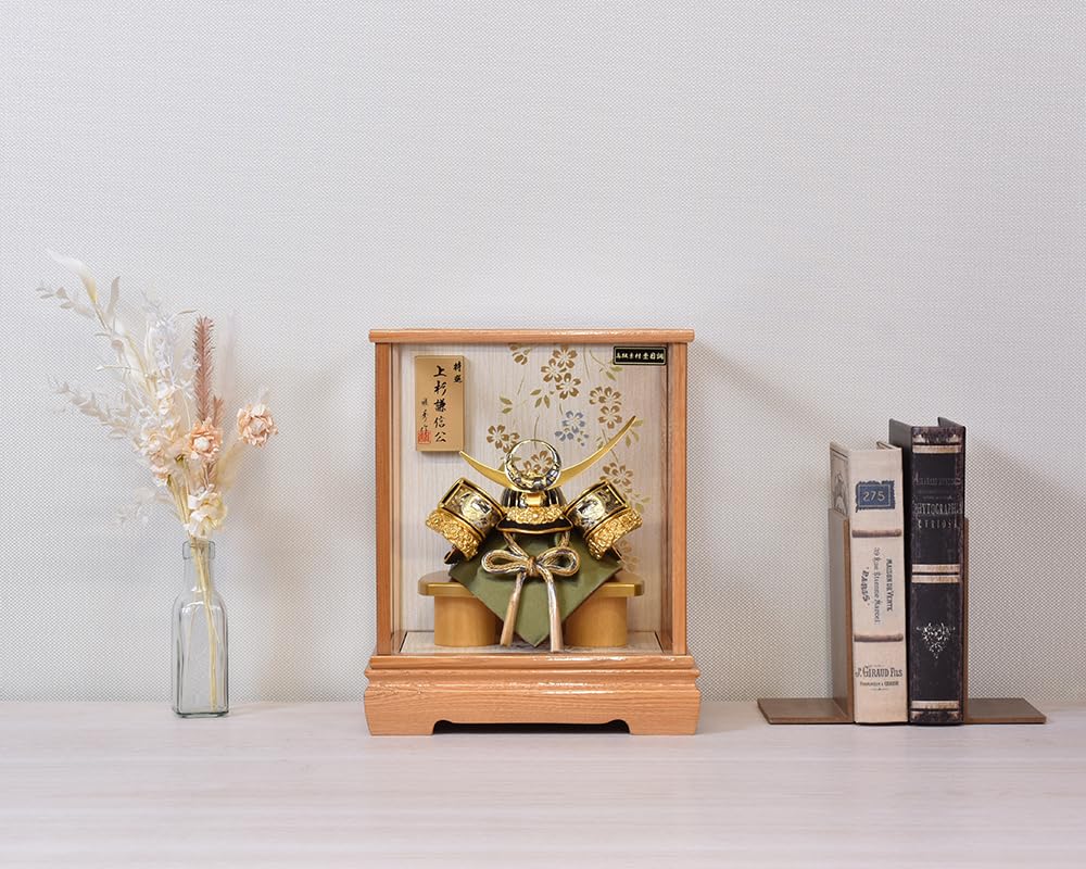 Amazon | 五月人形 コンパクト ケース入り 兜 上杉 上杉謙信 5月人形