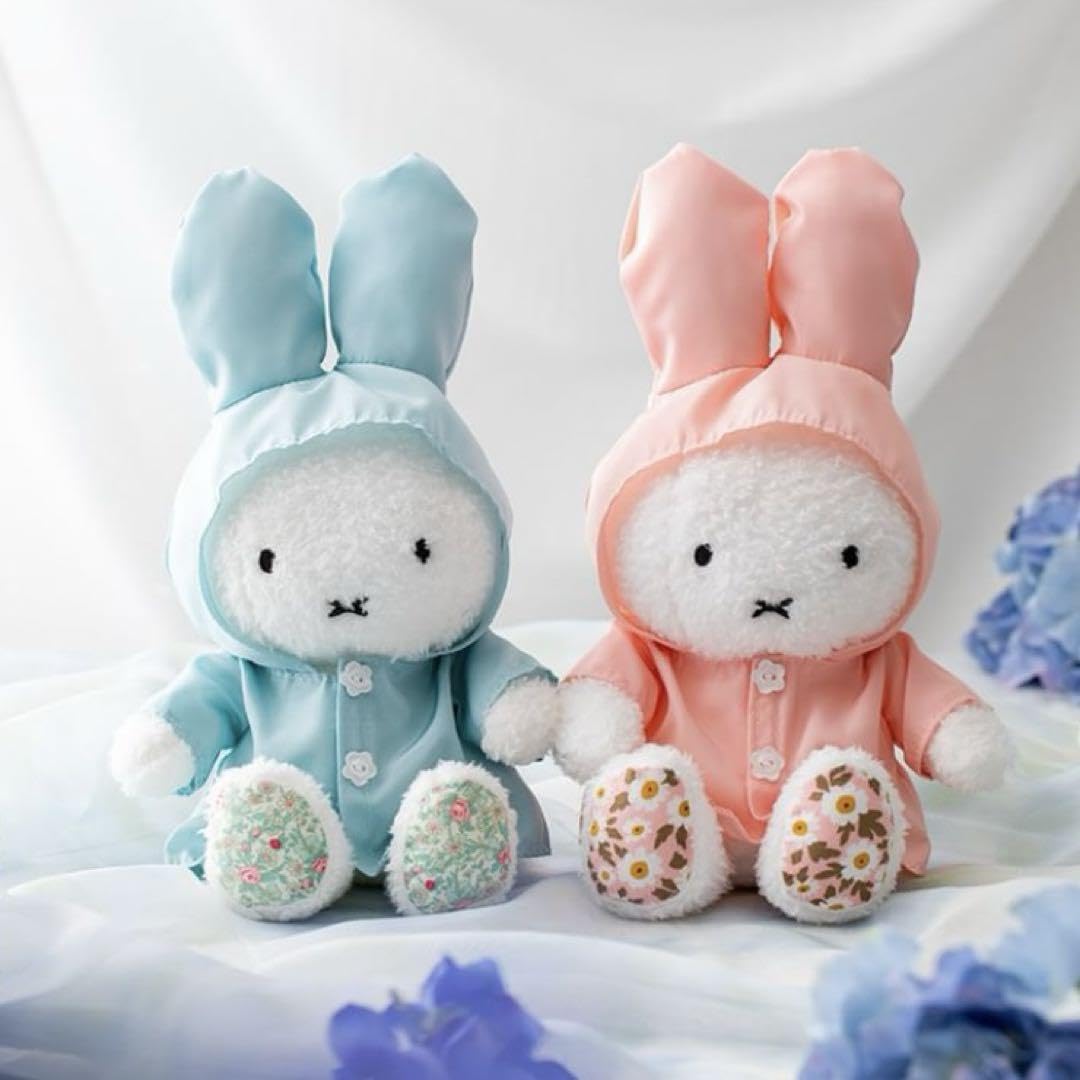 Amazon.co.jp: フラワーミッフィー ほわほわぬいぐるみ レインコート 2