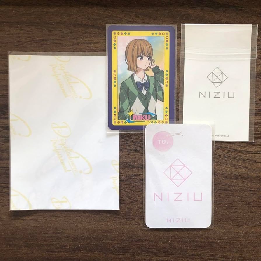 Amazon.co.jp: NiziU リクちゃん 4枚セット ホビー グッズ : おもちゃ