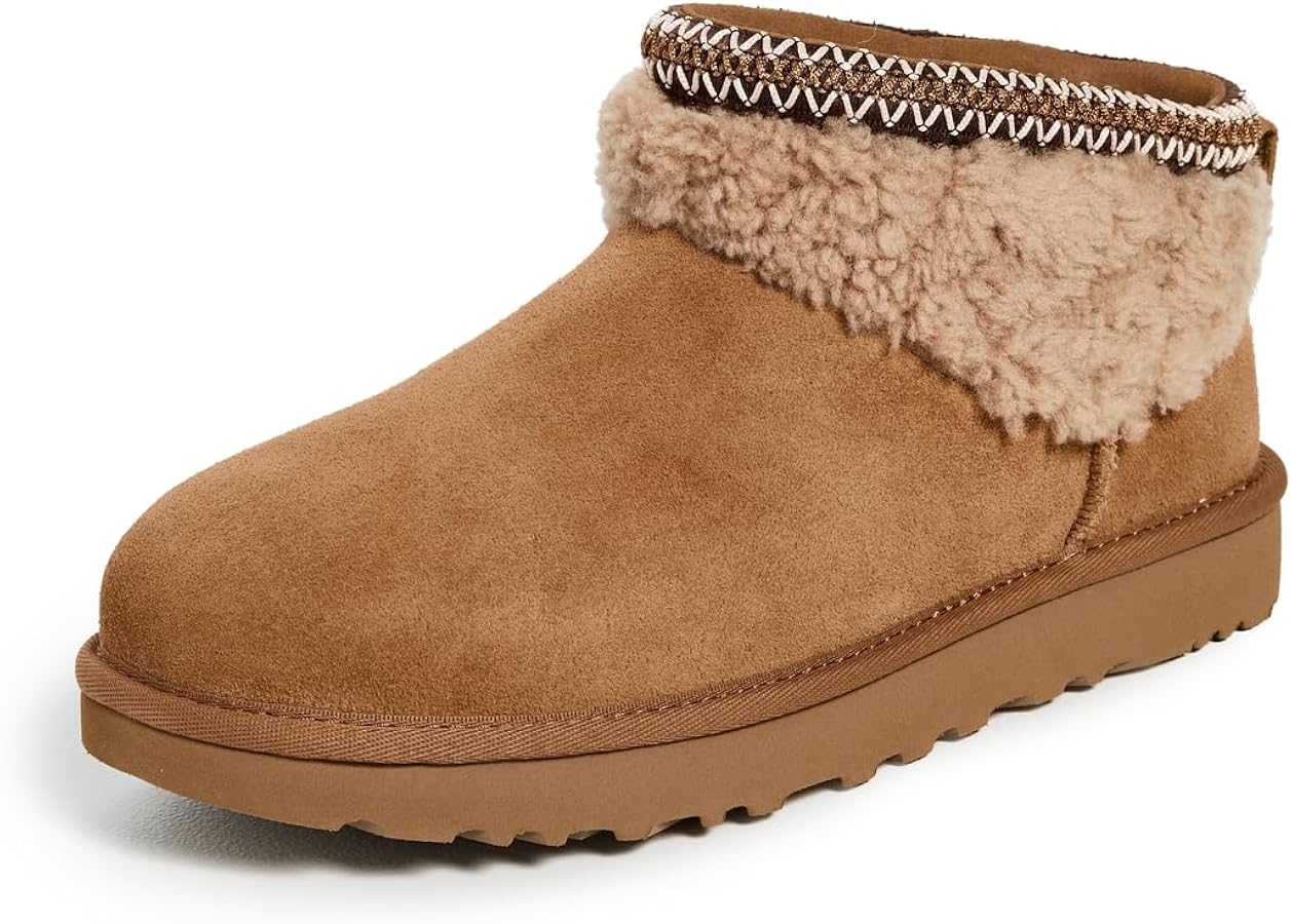 UGG Women's Classic Ultra Mini Maxi Curly Fashion Boot, Chestnut