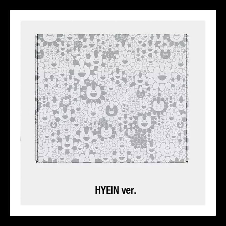 Amazon.com: (Cross Bag) NEWJEANS SUPERNATURAL Album NJ X MURAKAMI