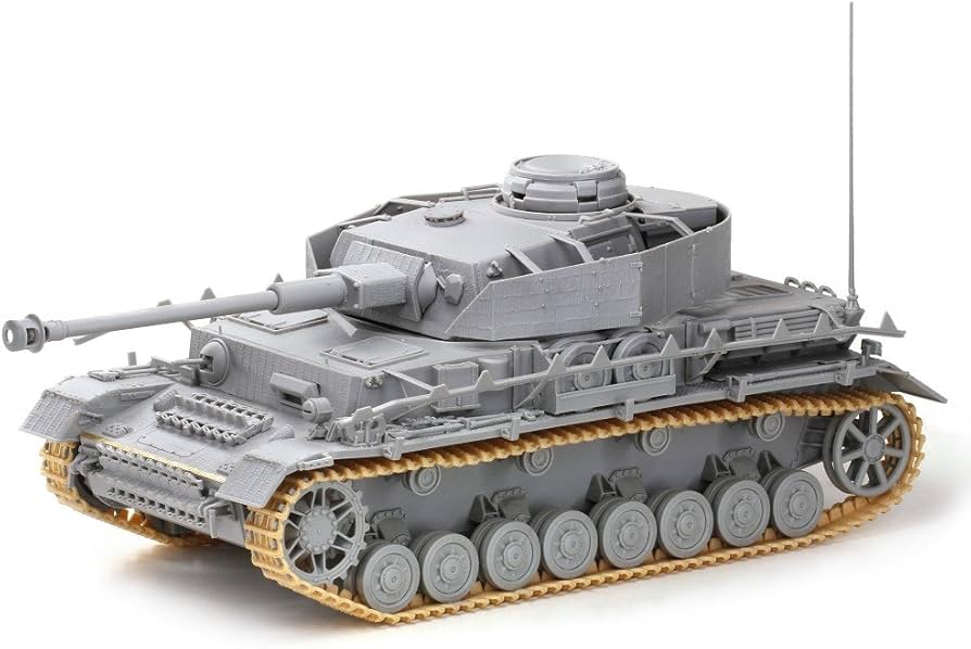 Amazon | サイバーホビー 1/35 WW.II ドイツ軍 IV号戦車H型 中期生産型