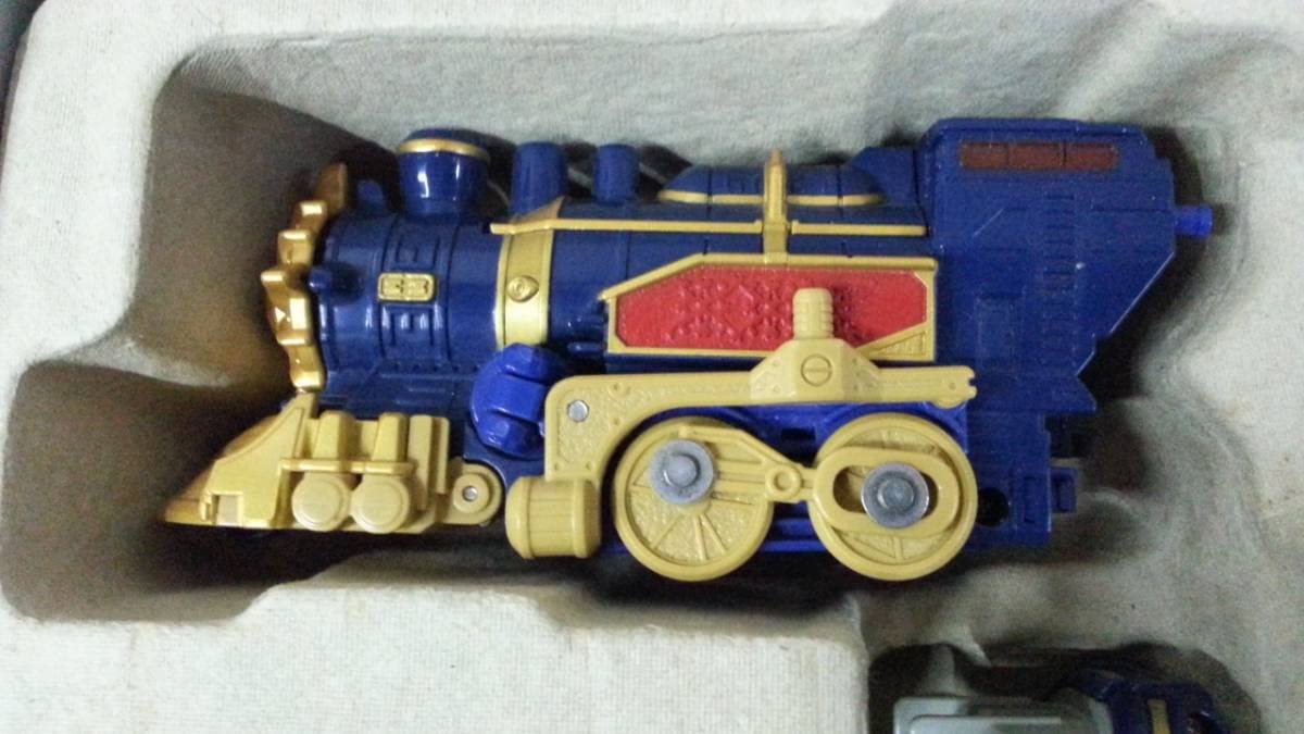 Amazon.co.jp: ＃ 魔法戦隊マジレンジャー 魔法鉄神DXトラベリオン