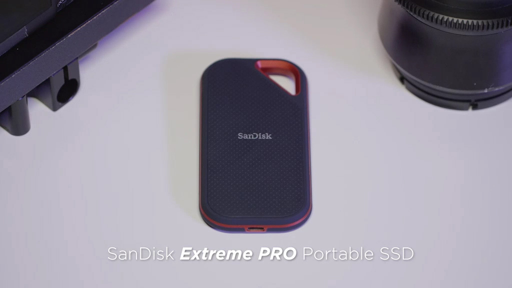 SanDisk 2TB Extreme PRO Portable SSD - Up to 2000MB/s - USB-C, USB
