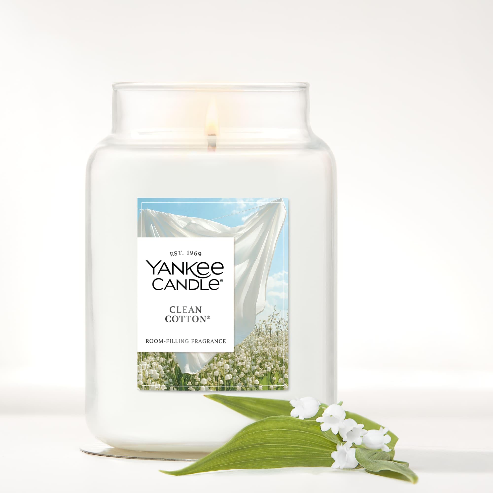 Amazon.com: Yankee Candle Clean Cotton, Scented Candle, 22oz Large