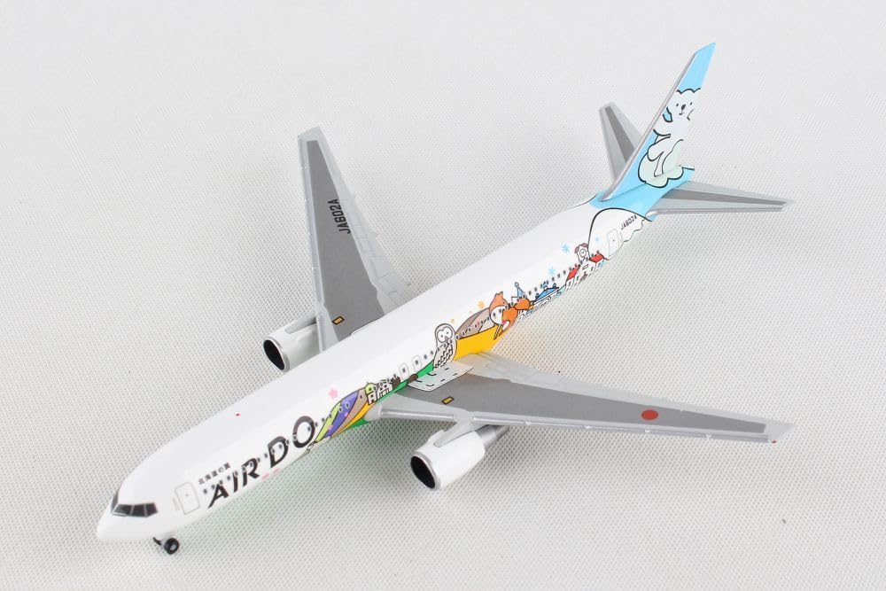 Amazon | ヘルパ 1/500 ボーイング 767-300 AIRDO ベア・ドゥ 北海道