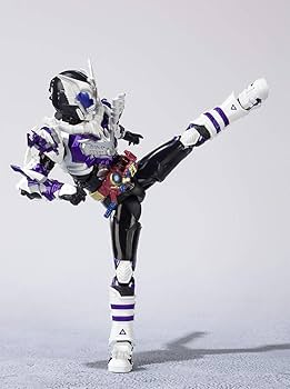 Amazon.co.jp: バンダイ S.H.Figuarts 仮面ライダービルド 仮面