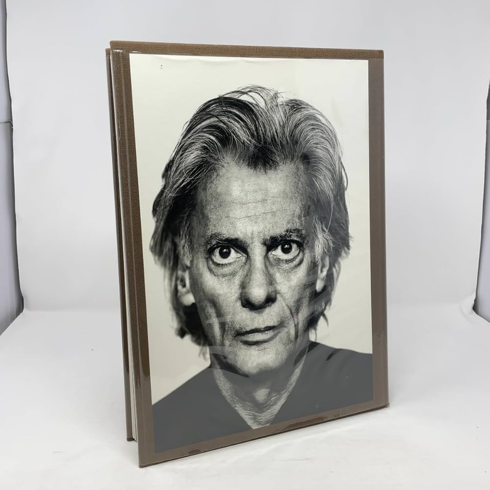 Amazon.com: An Autobiography Richard Avedon: 9780679409212: Avedon