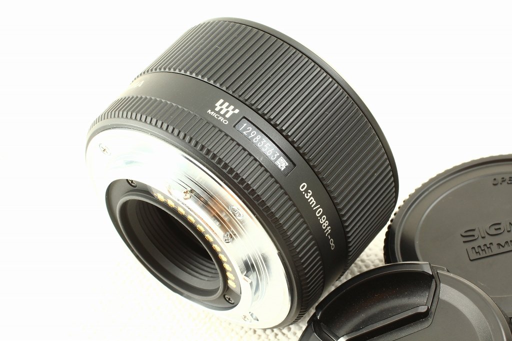 Amazon.com : Sigma 30mm F2.8 EX DN- Micro 4/3 330963 : Compact