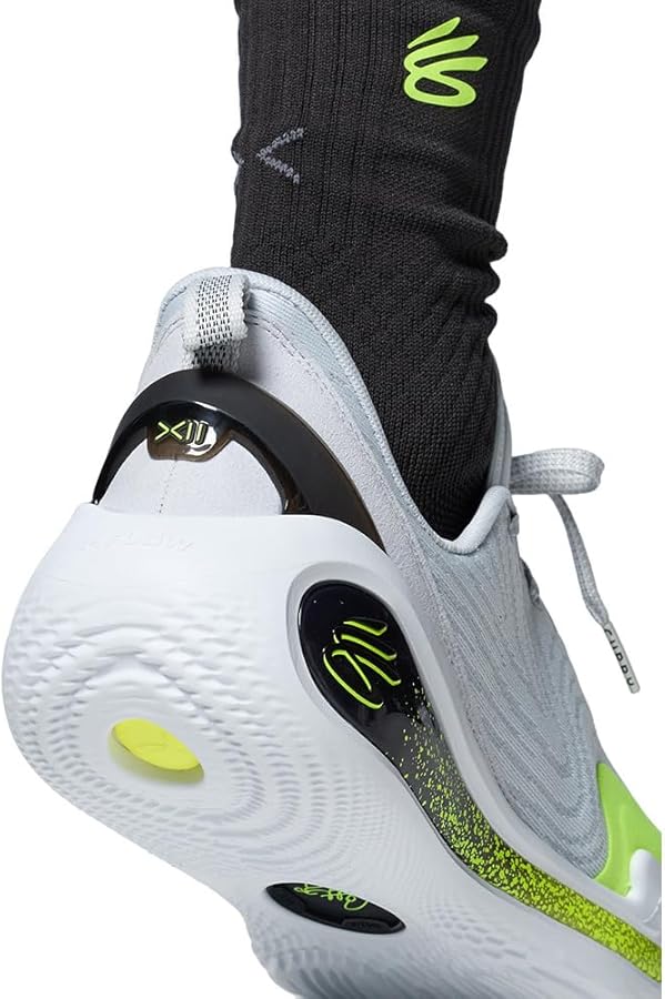 Amazon | [アンダーアーマー] バスケットシューズ メンズ カリー12