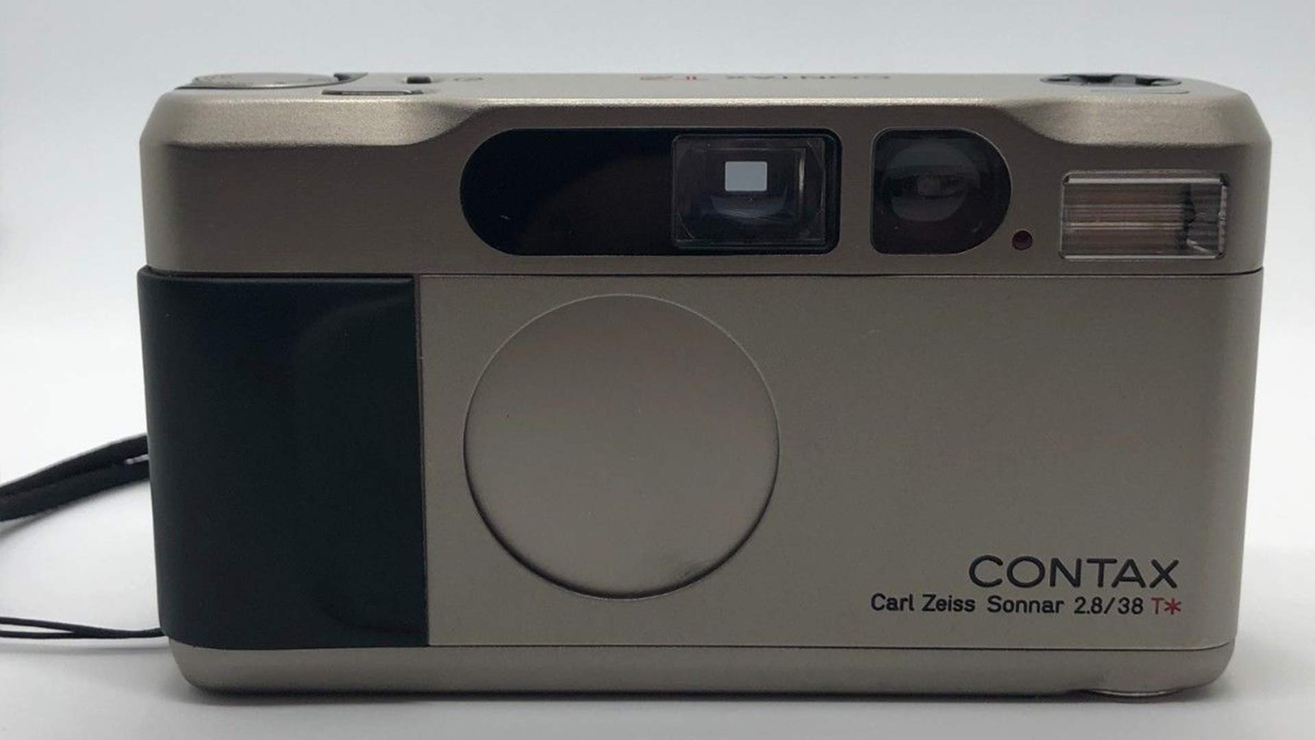 Amazon.com : Contax T2 Silver 35mm Camera : Point And Shoot Film