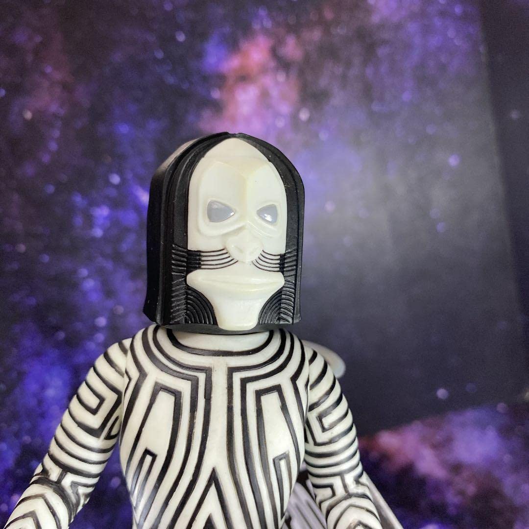 Amazon.co.jp: 三面怪人ダダB ◇エラー品◇ウルトラ怪獣シリーズ2004