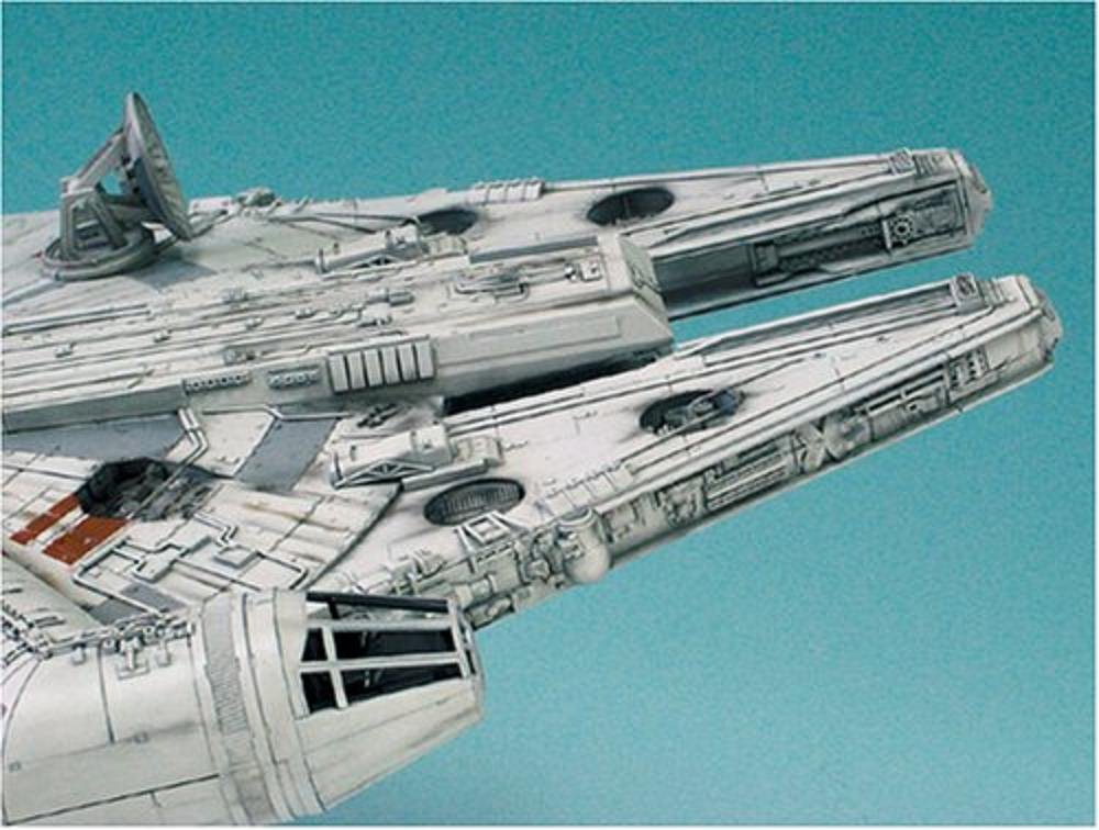 Amazon | ファインモールド 1/72 STARWARS ミレニアム・ファルコン