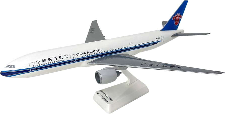 Amazon.com: Flight Miniatures China Southern 777-200 1:200 Scale