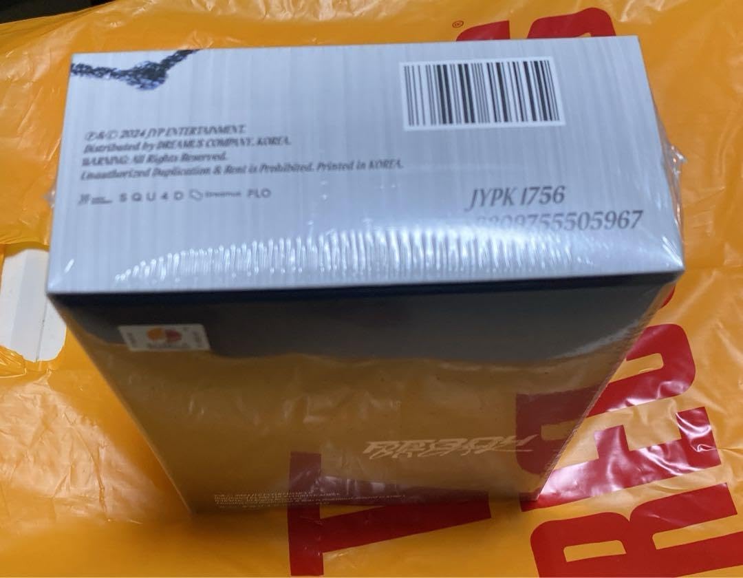 Amazon.co.jp: NMIXX Fe3O4 BREAK Limited 限定盤 ヘウォン モケモケ