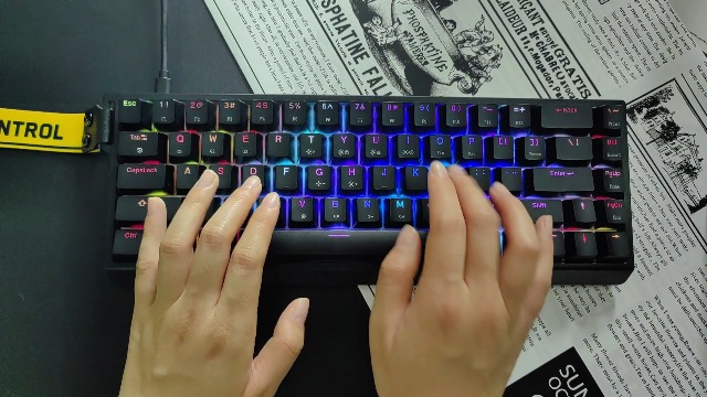 Amazon.com: ZMX HE65 Rapid Trigger Gaming Keyboard,65% Magnetic