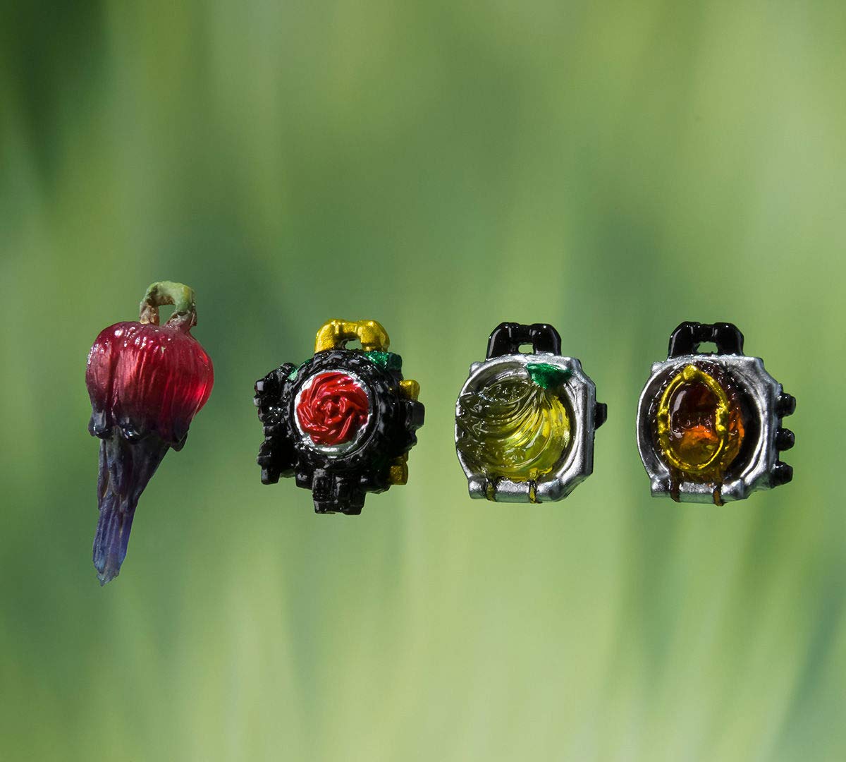 Amazon.co.jp: S.I.C. 仮面ライダーバロン バナナアームズ『仮面