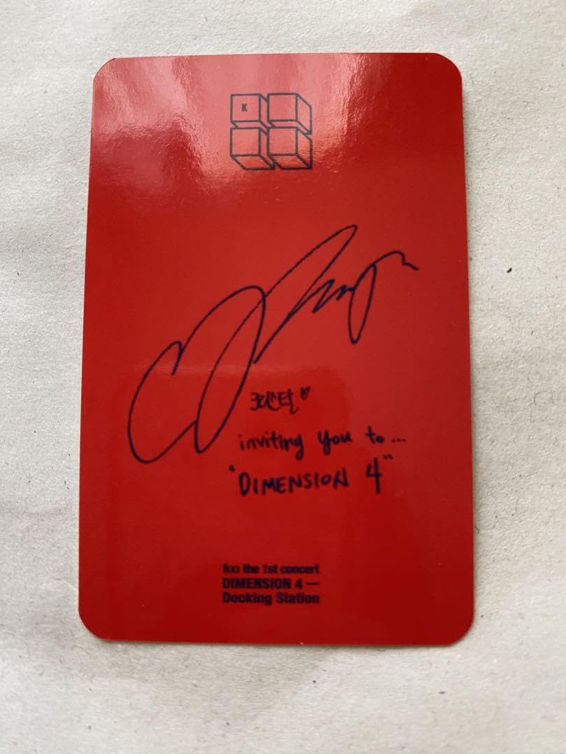 Amazon.co.jp: f(x) クリスタル 4Walls トレカ SMTOMN NCT エプ : おもちゃ