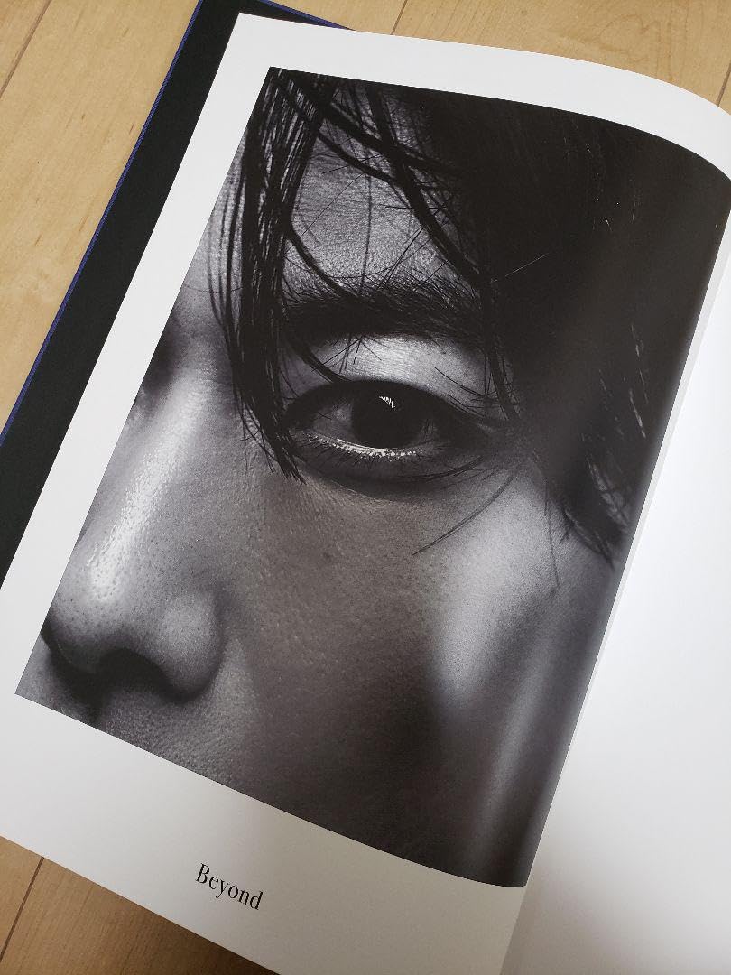 Amazon.co.jp: 佐藤健 写真集 beyond アートブック さとうたける