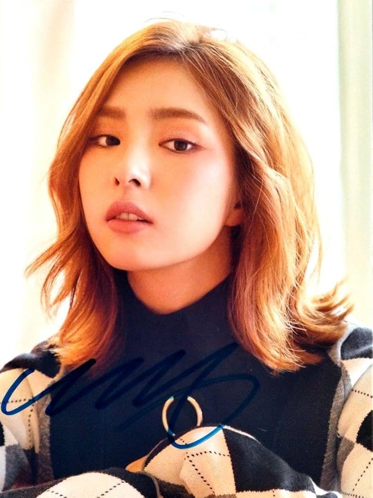 Amazon.co.jp: シン・セギョン直筆サイン入り2Lサイズ写真…Shin