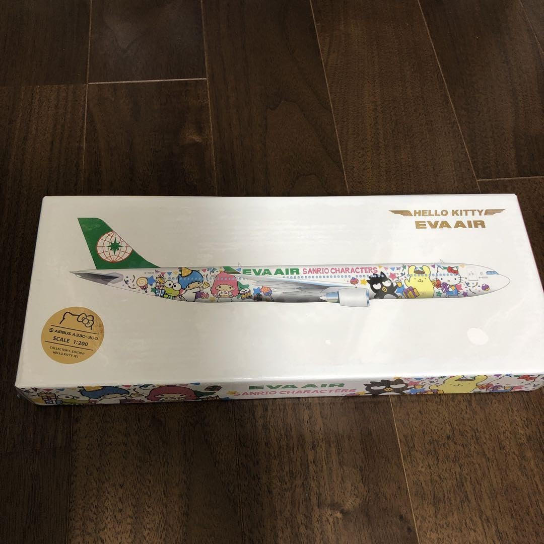 Amazon.co.jp: EVA AIR エバー航空 モデルプレーン3機セット 1200 : ホビー