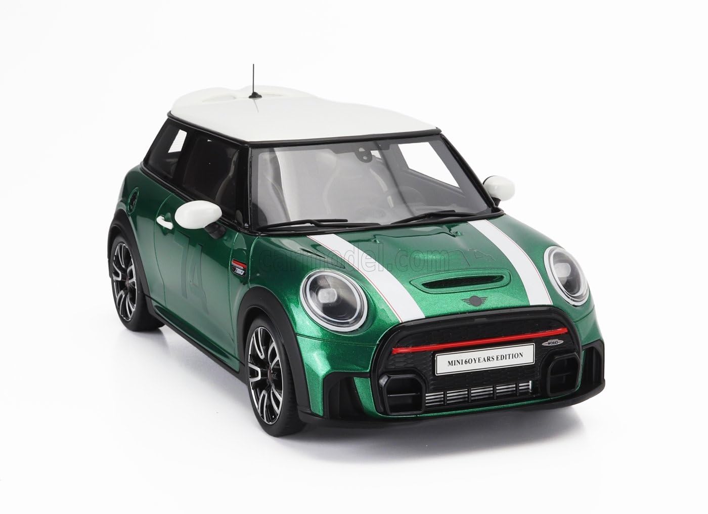 Amazon.co.jp: ミニカー 1/18 ミニクーパー F56 OTTO-MOBILE 1/18 MINI