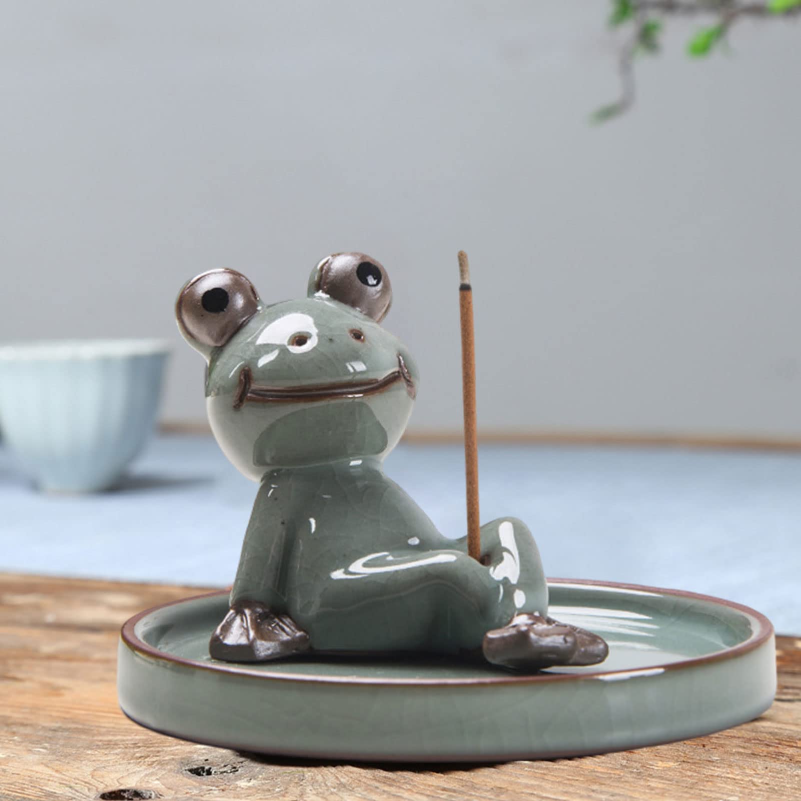 Amazon｜お香立 カエル お線香立 蛙 香立 陶器 お香置き 線香立て 香皿