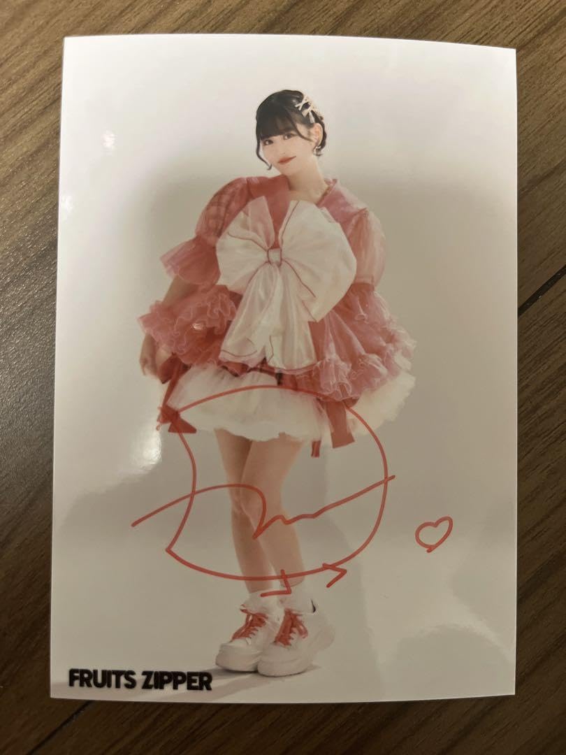 FRUITS ZIPPER 直筆サイン入りCD 紅白歌合戦 当選品 🔴⚪️本日！「第
