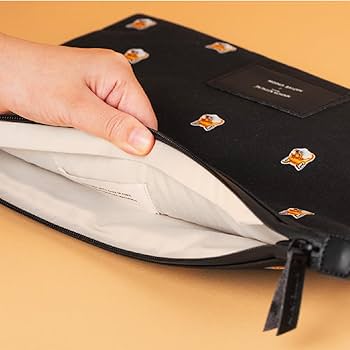 Amazon.co.jp: All Over Fox Head Sleeve for Macbook 15/16