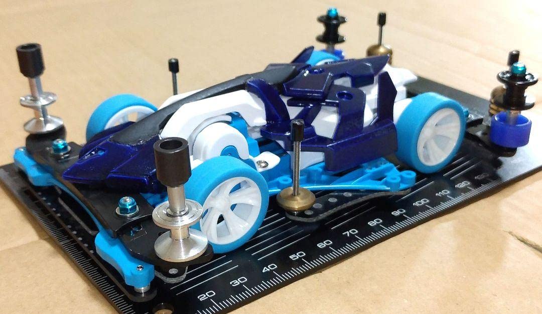 Amazon.co.jp: ミニ四駆 マッハフレーム ライトブルー B-MAX仕様 完成