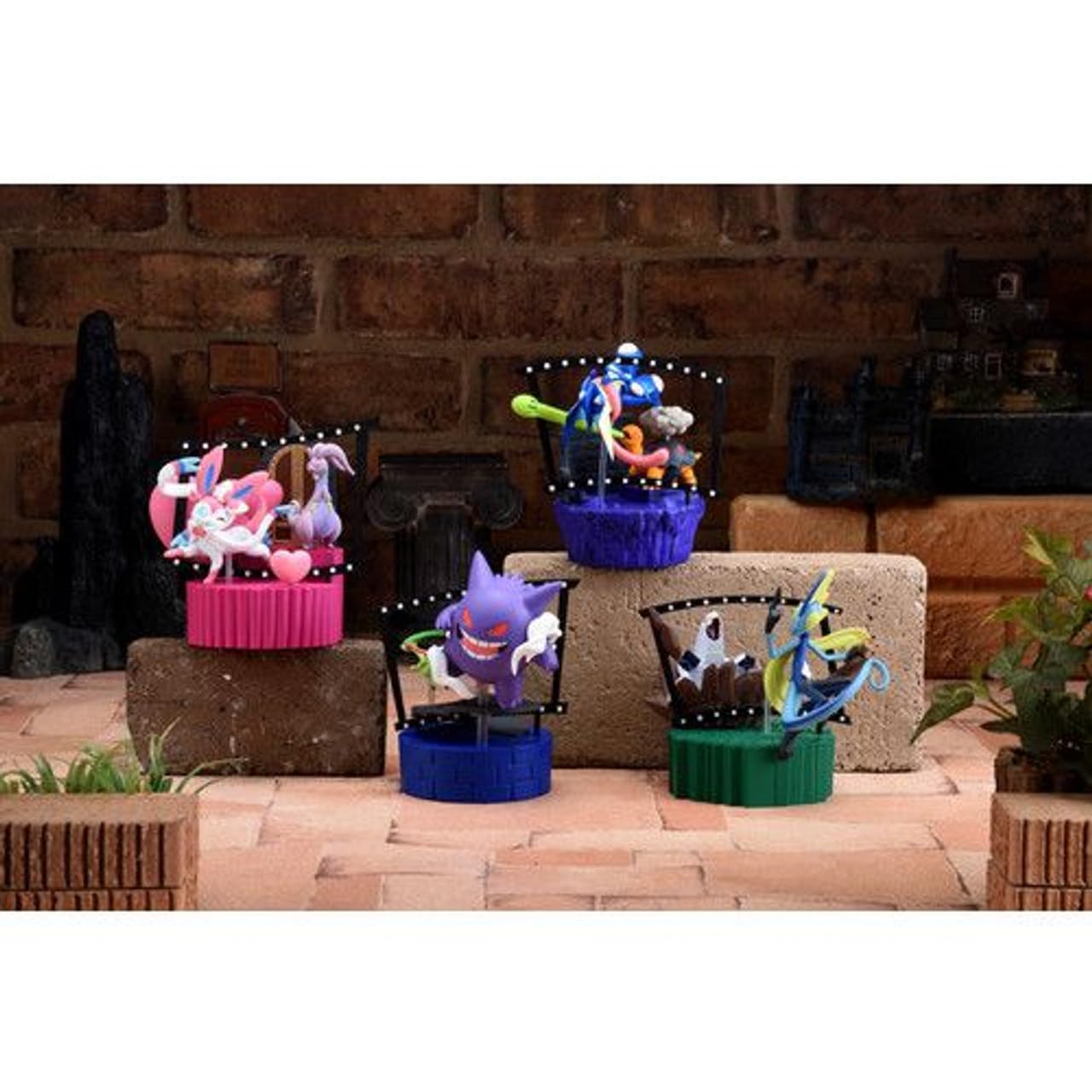 Amazon.co.jp: Diorama Figure Gengar Pokémon Midnight Agent The