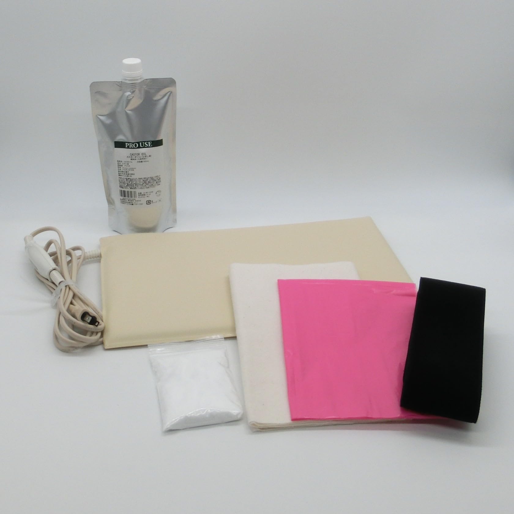 Amazon.co.jp: おなか本舗 ひまし油湿布セット ヒマシ油温熱アンポ付