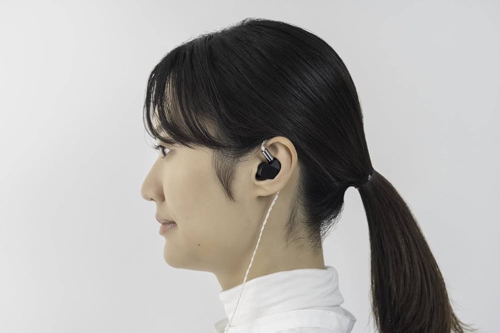 新品・未開封品】final a5000 ブラック 有線イヤホン Amazon.co.jp