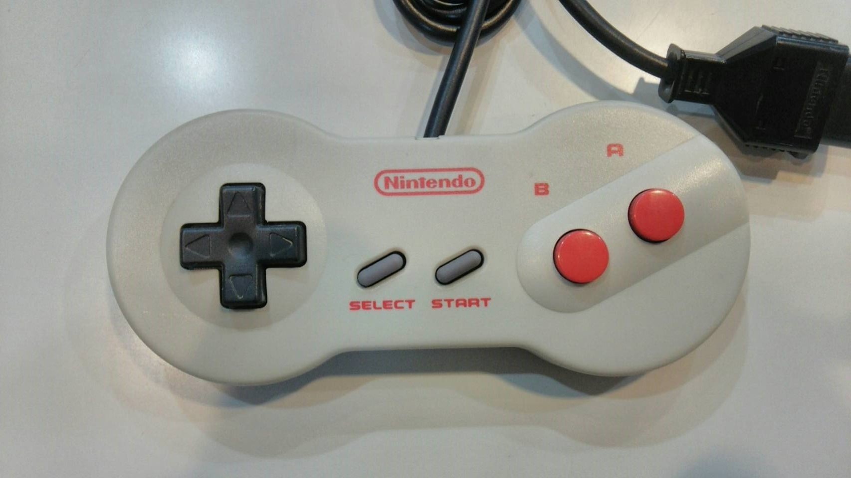 Amazon | コントローラー NEWファミコン用 | 本体・周辺機器