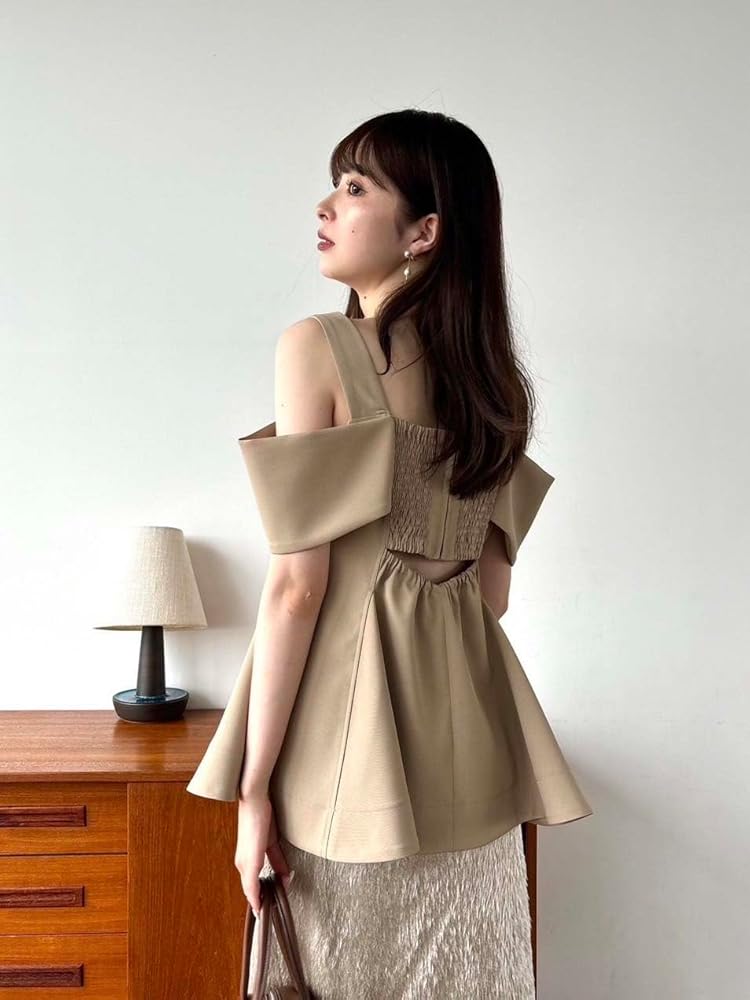 Amazon.co.jp: [フレイ アイディー] オフショルペプラムチュニック