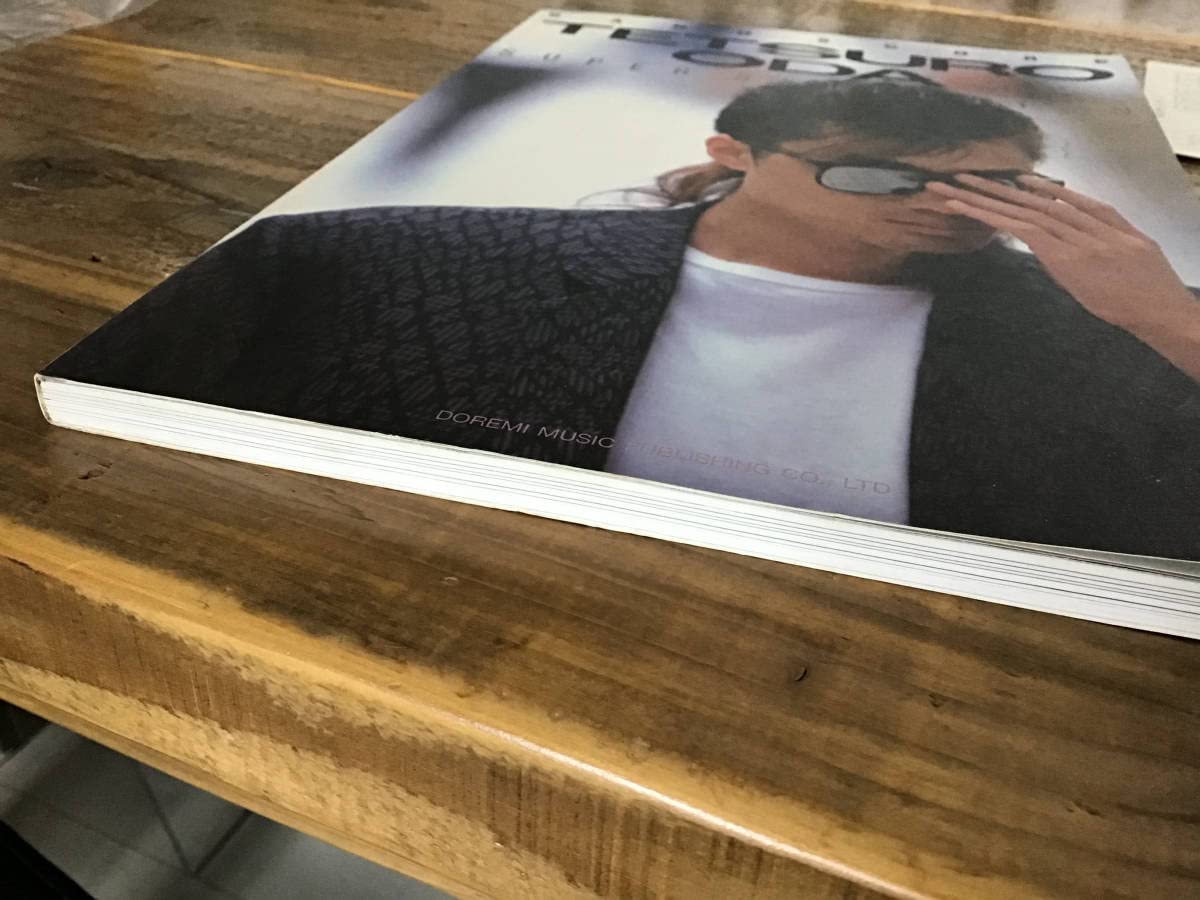 Amazon.co.jp: 楽譜/織田哲郎/スーパーセレクション/タブ譜/バンド