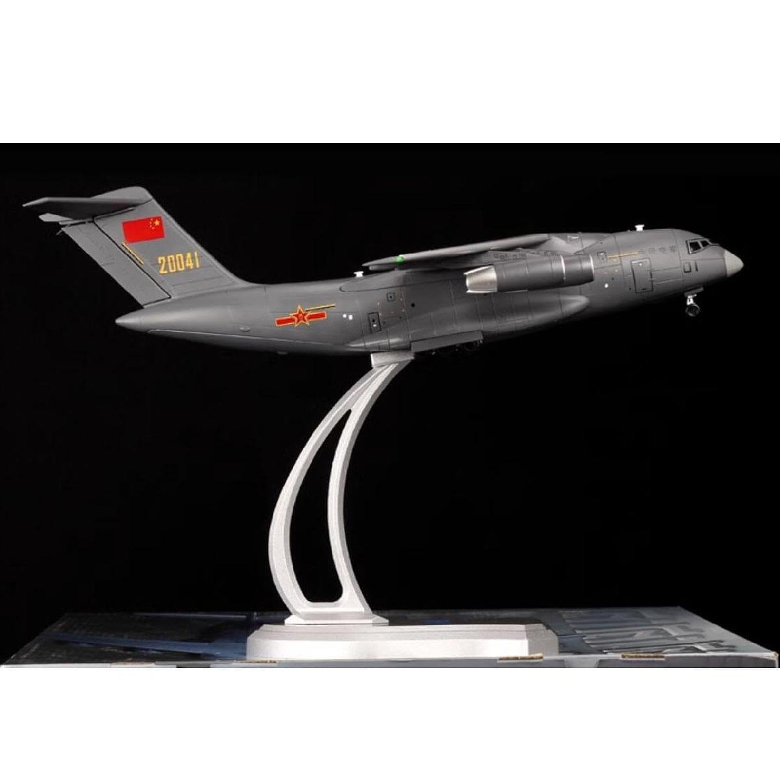 Amazon | 1/144 西安 Y-20 輸送機 ダイキャストモデル 高精度 中国製