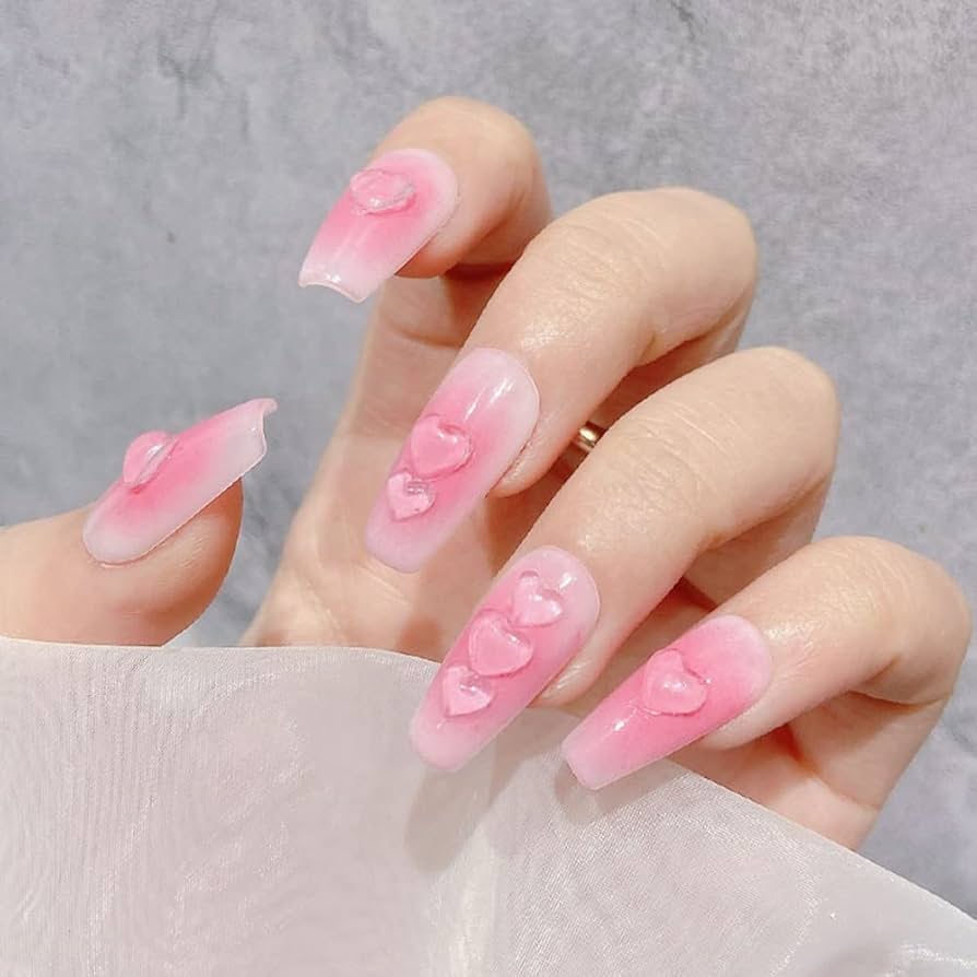 Amazon.co.jp: ネイルパーツ ハート クリア 透明 約200個 ハート 3d