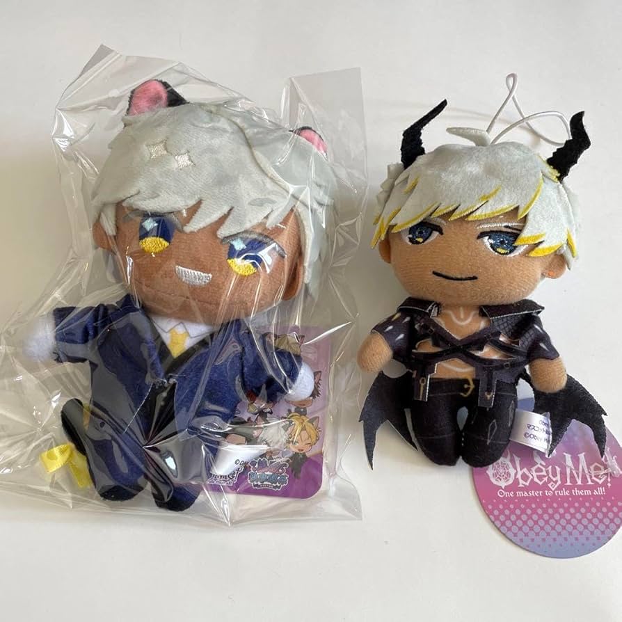 Amazon.co.jp: obey me! マモン ぬいぐるみ : おもちゃ