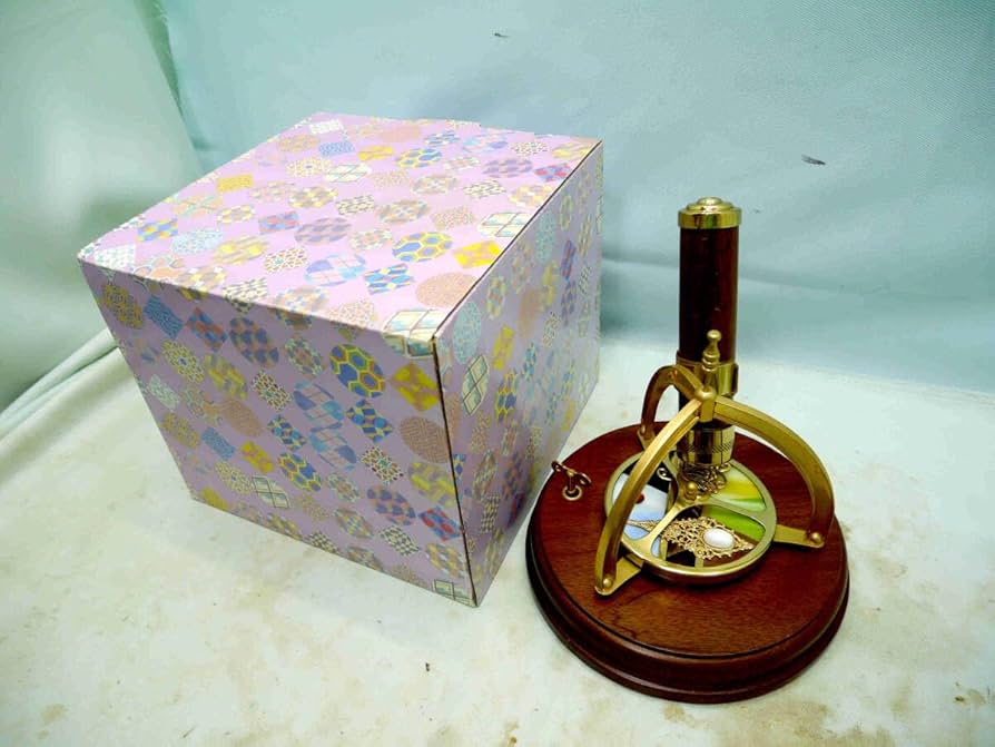 Amazon | オルゴール付き 万華鏡 カレイドスコープ 元箱入り とても