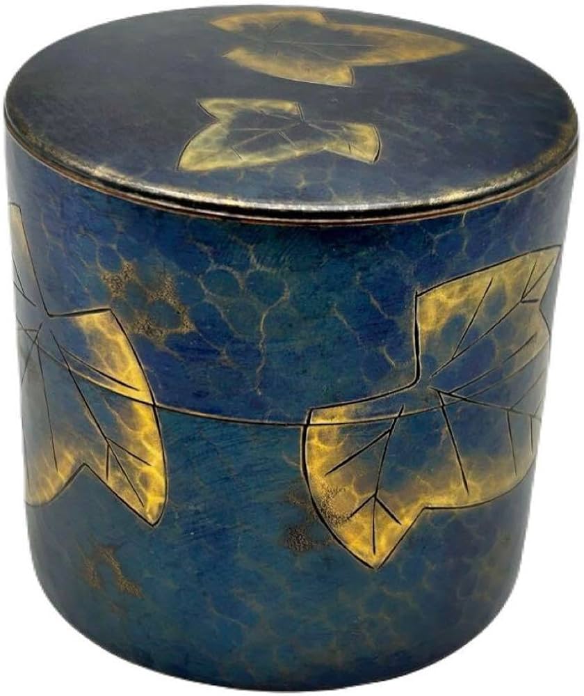 Amazon｜玉川堂 鎚起銅製 茶筒 紫金色葉紋茶筒 無形文化財 -66-｜茶筒