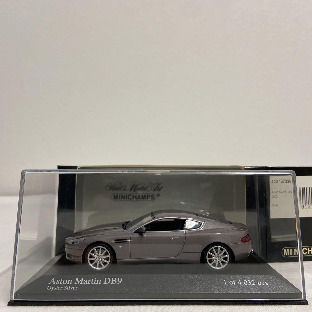 Amazon | MINICHAMPS 1/43 Aston Martin DB9 Oyster Silver アストン