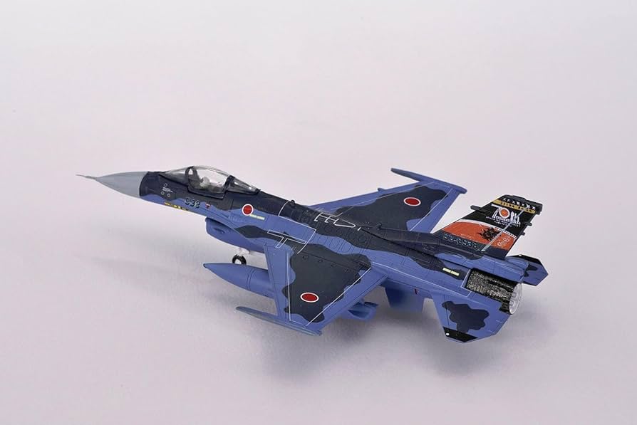 Amazon | プラッツ 1/144 航空自衛隊 F-2A 空自創設70周年&築城基地